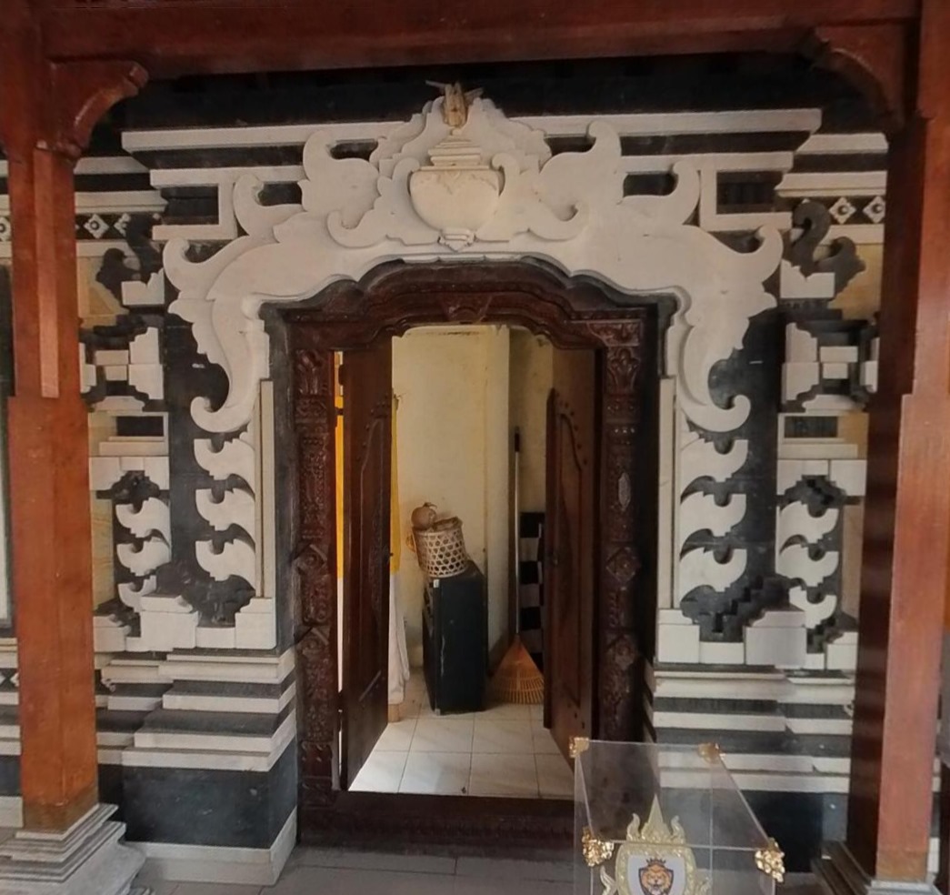 pintu bale paruman